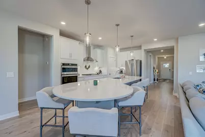 7582 Oak Hill Road, Woodbury, MN 55129 - Photo 3