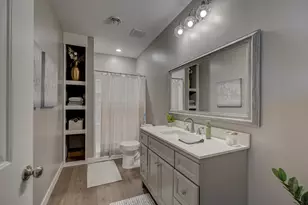 7582 Oak Hl Rd, Woodbury, MN 55129 - Photo 13