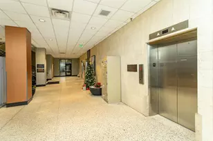 220 Broadway Ave S, Rochester, MN 55904 - Photo 17