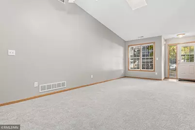 14812 58th Street N #5D, Oak Park Heights, MN 55082 - Photo 3