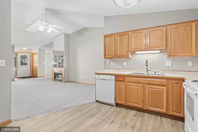 14812 58th Street N #5D, Oak Park Heights, MN 55082 - Photo 13