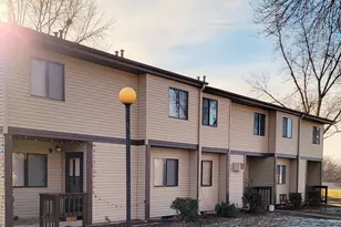 520 N Grant St, Blue Earth, MN 56013 - Photo 1