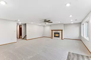 22065 Cottonwood St NW, Oak Grove, MN 55011 - Photo 19