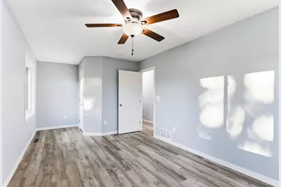 22065 Cottonwood Street NW, Oak Grove, MN 55011 - Photo 17