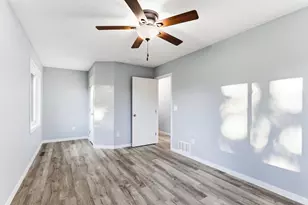 22065 Cottonwood St NW, Oak Grove, MN 55011 - Photo 17