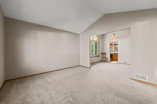 9780 170th St W, Lakeville, MN 55044 - Photo 15