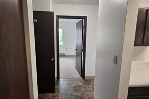 306 S East St, Caledonia, MN 55921 - Photo 9