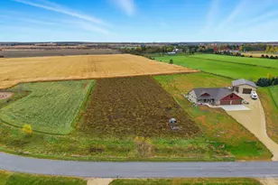 1169 167th St, Hammond, WI 54015 - Photo 1