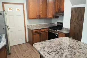 926 Wilson Ave, Saint Paul, MN 55106 - Photo 5