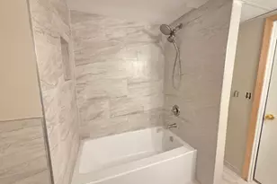 4174 Oakcrest Dr, Vadnais Heights, MN 55127 - Photo 49