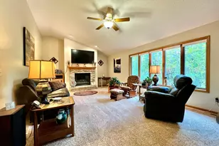 1884 Cherry St, Red Wing, MN 55066 - Photo 7