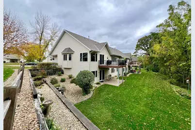 1884 Cherry Street, Red Wing, MN 55066 - Photo 3