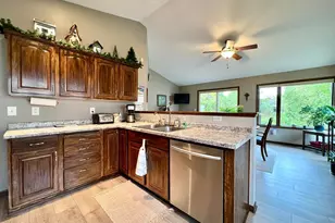 1884 Cherry St, Red Wing, MN 55066 - Photo 9