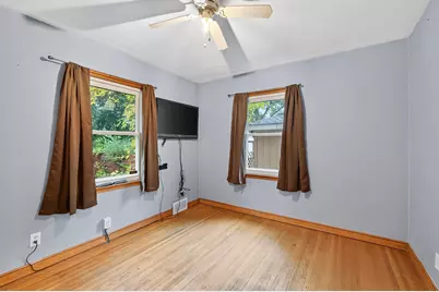 442 White Bear Avenue N, Saint Paul, MN 55106 - Photo 13