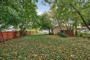 442 White Bear Ave N, Saint Paul, MN 55106 - Photo 35