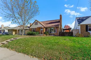 6029 Oakland Ave, Minneapolis, MN 55417 - Photo 3