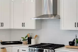 4842 Baker Reserve Ln Ln, Maple Plain, MN 55359 - Photo 3