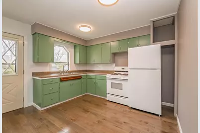 411 W Nokomis Street, Osakis, MN 56360 - Photo 9