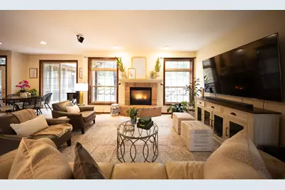 1932 Baihly Estates Lane SW, Rochester, MN 55902 - Photo 11