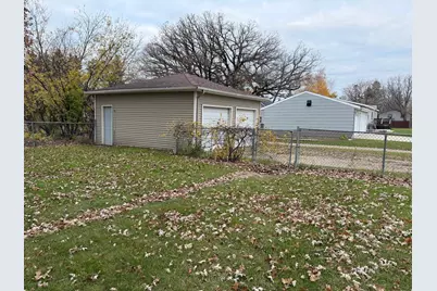 422 Arnold Avenue S, Thief River Falls, MN 56701 - Photo 19