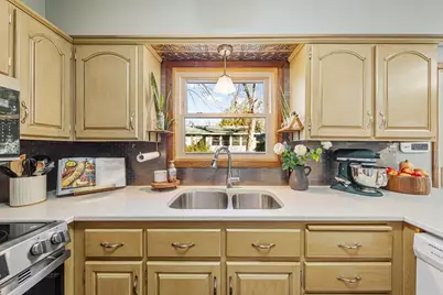 1614 Rondarwal Lane, Faribault, MN 55021 - Photo 11