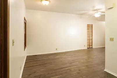 1910 Feronia Avenue, Saint Paul, MN 55104 - Photo 19