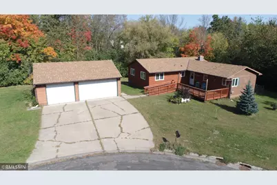 310 5th Street NE, Milaca, MN 56353 - Photo 1