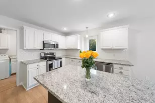 14344 Alabama Ave S, Savage, MN 55378 - Photo 3