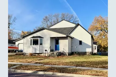 704 S Minnesota Street, Redwood Falls, MN 56283 - Photo 1