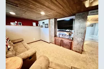 704 S Minnesota Street, Redwood Falls, MN 56283 - Photo 29