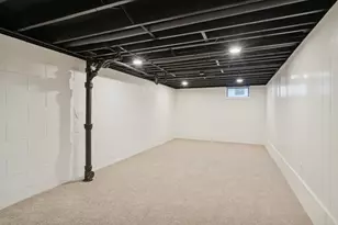 1105 Greystone Ave N, Oakdale, MN 55128 - Photo 9