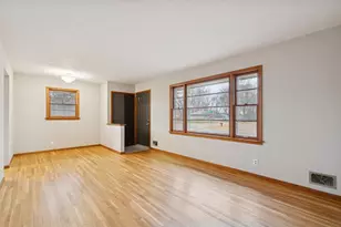 1105 Greystone Ave N, Oakdale, MN 55128 - Photo 3