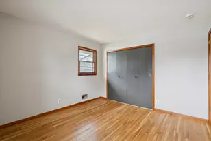 1105 Greystone Ave N, Oakdale, MN 55128 - Photo 7