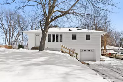 305 Greystone Avenue N, Oakdale, MN 55128 - Photo 1