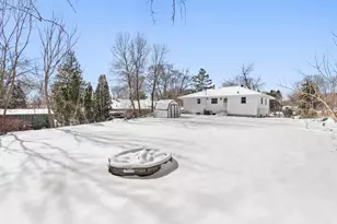 305 Greystone Ave N, Oakdale, MN 55128 - Photo 15