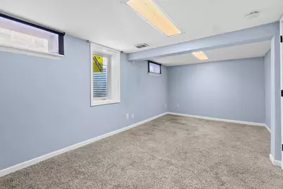 305 Greystone Avenue N, Oakdale, MN 55128 - Photo 9