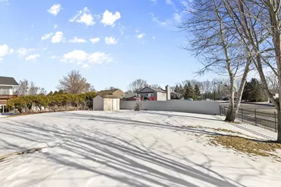 3845 Hale Avenue N, Oakdale, MN 55128 - Photo 17