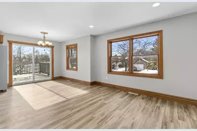 3845 Hale Avenue N, Oakdale, MN 55128 - Photo 3