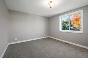 1110 Eulaine Cir, Hammond, WI 54015 - Photo 11