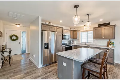 413 Fawn Run, Kenyon, MN 55946 - Photo 5