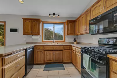 1716 37th Street S, Saint Cloud, MN 56301 - Photo 9