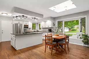 19635 Hillside St, Deephaven, MN 55331 - Photo 13