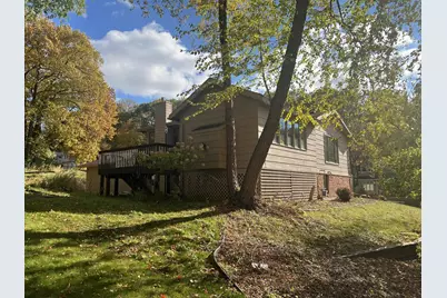 703 Northern Hills Drive NE, Rochester, MN 55906 - Photo 3