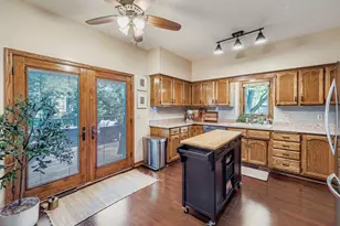 3000 Ontario Rd, Little Canada, MN 55117 - Photo 9