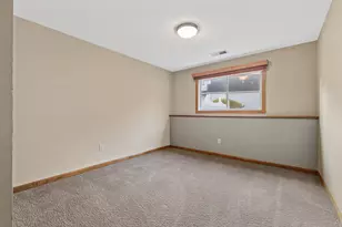 5680 Donegal Dr, Shoreview, MN 55126 - Photo 31