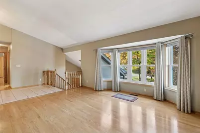 820 Hallam Avenue N, Mahtomedi, MN 55115 - Photo 11