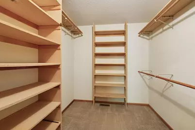 820 Hallam Avenue N, Mahtomedi, MN 55115 - Photo 21