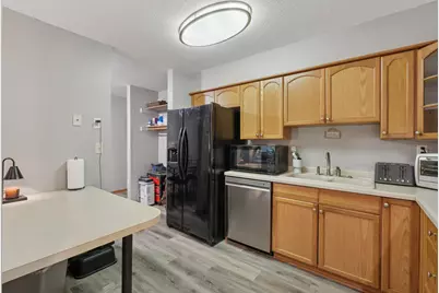 221 Grand Avenue W #306, South Saint Paul, MN 55075 - Photo 9