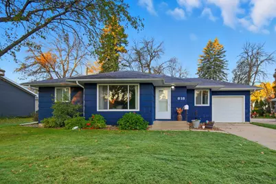 818 Lincoln Avenue, Owatonna, MN 55060 - Photo 1