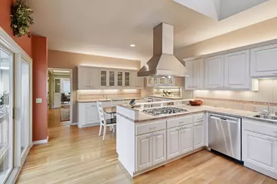 4610 Bayswater Road, Shorewood, MN 55331 - Photo 11